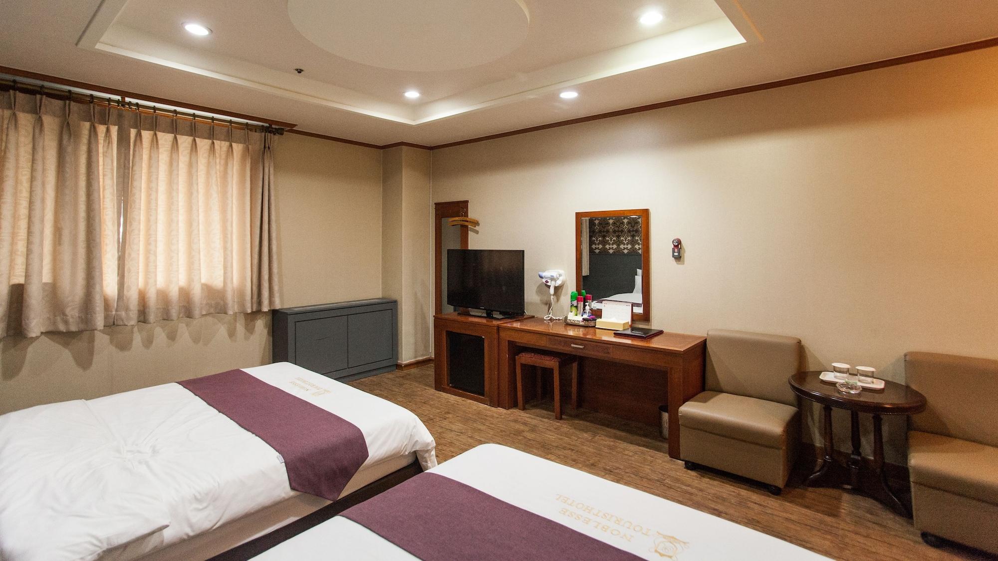 Noblesse Tourist Hotel Seoul Ngoại thất bức ảnh