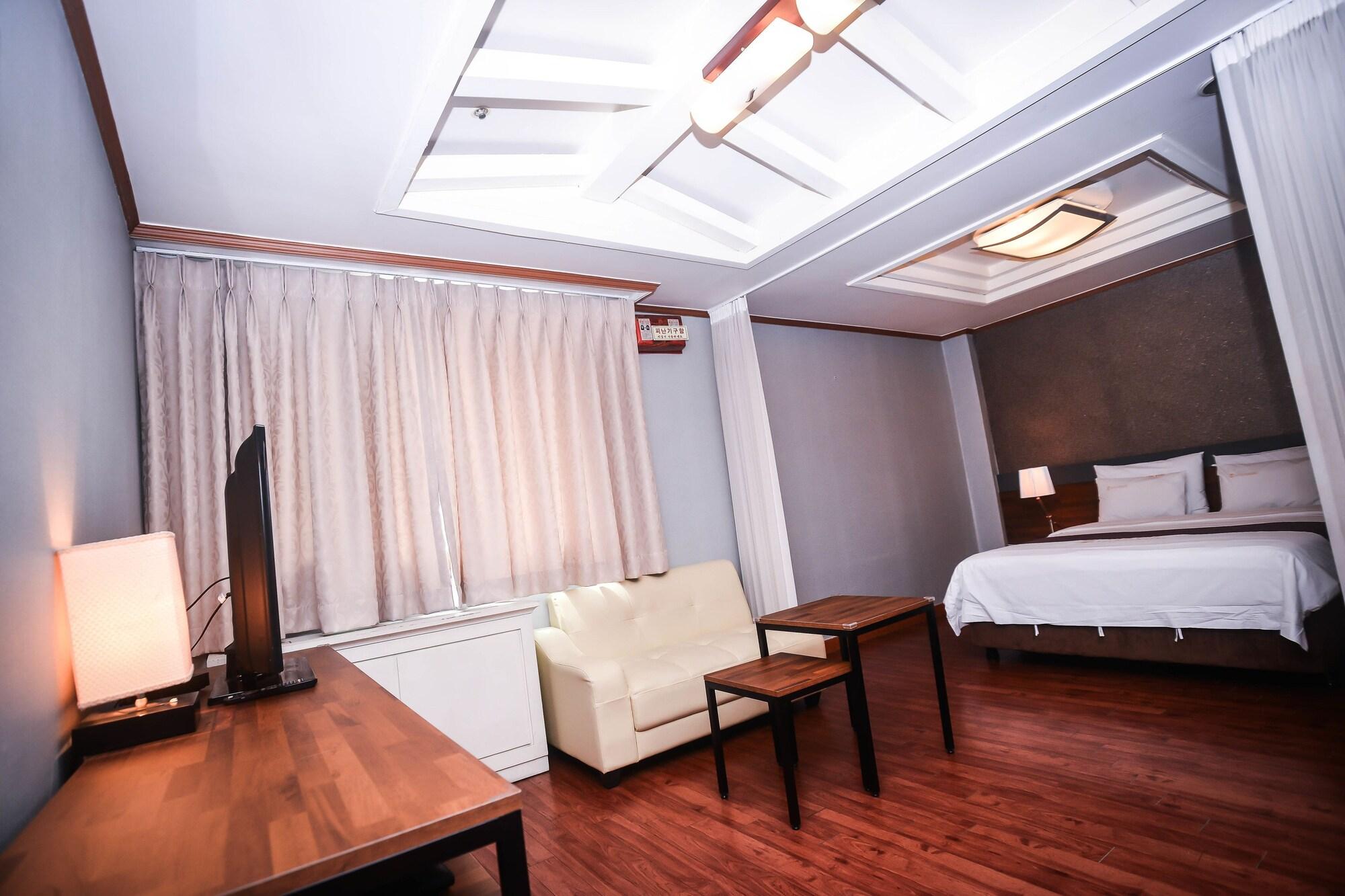 Noblesse Tourist Hotel Seoul Ngoại thất bức ảnh